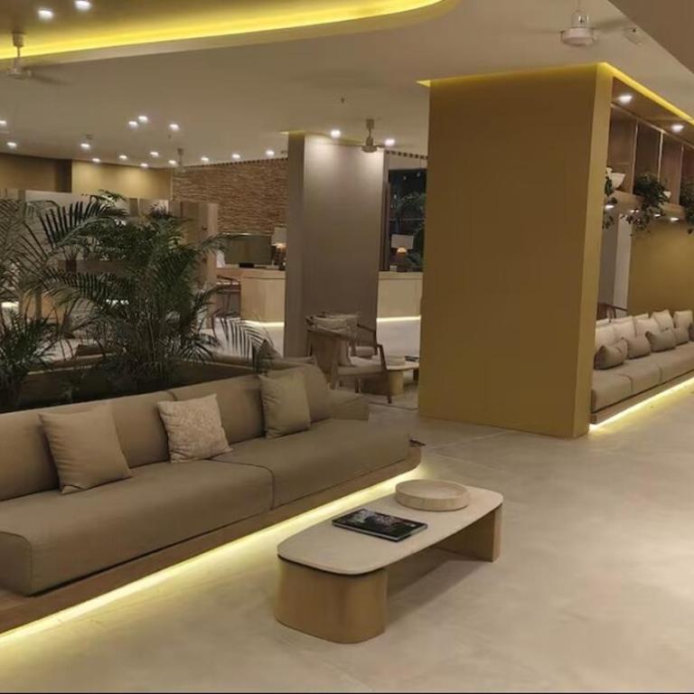 Experience the sea breeze, comfort and style just a click away - One-Bedroom Apartment - 29