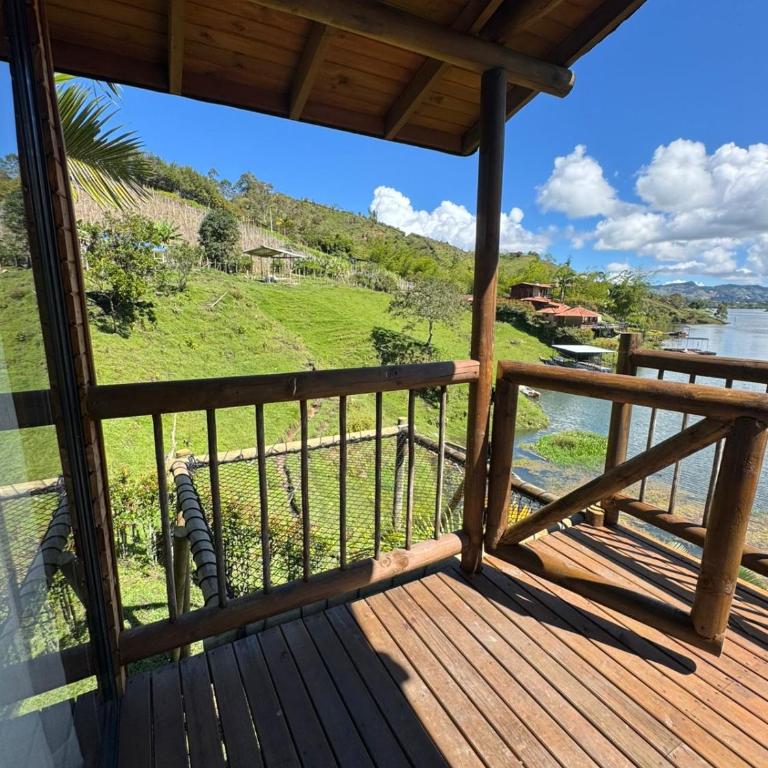 Cabañas con vista al Embalse - One-Bedroom House - 14