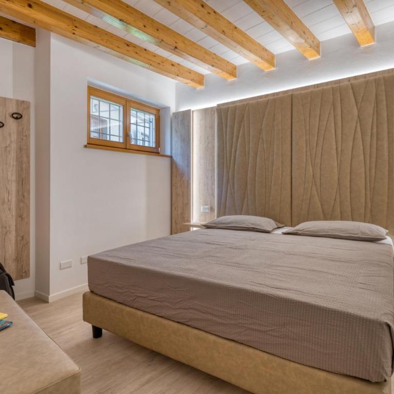 Domus Al Concilio - Two-Bedroom Apartment - 1