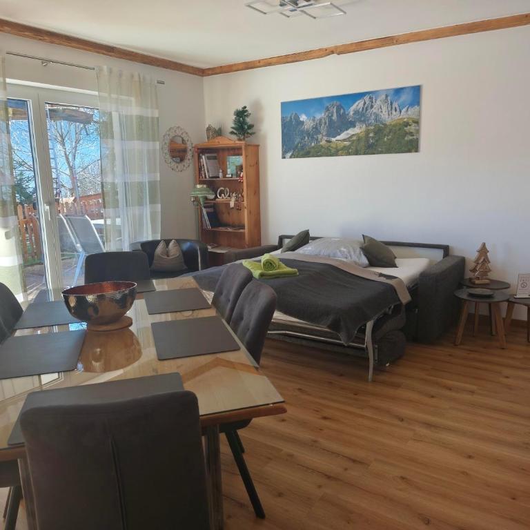 Haus Hüttenberger - Apartamento de 2 dormitorios con ducha - 55