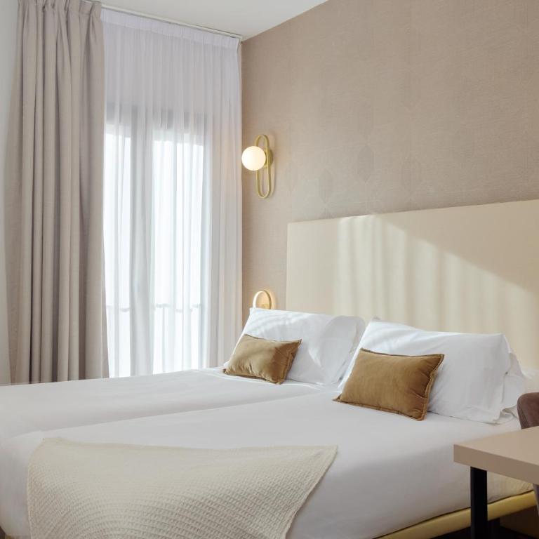 Hostal Centric - Twin Room - 1