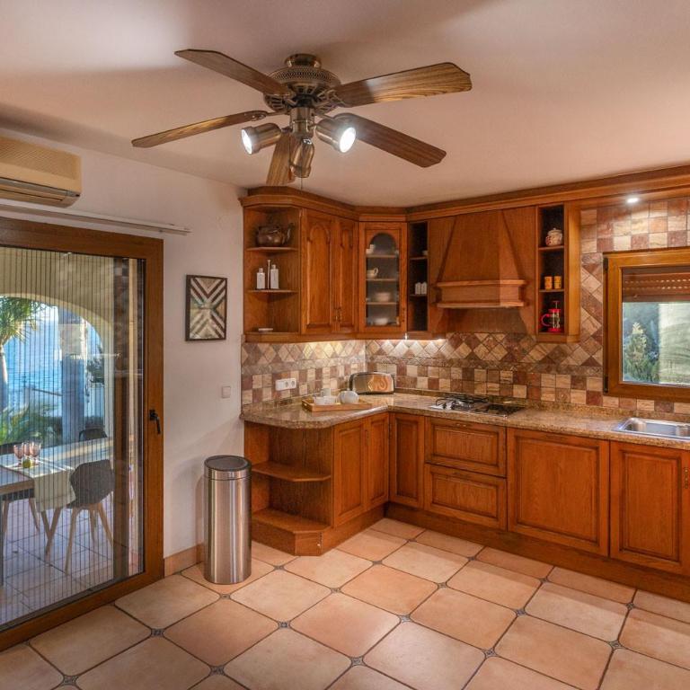 Villa Blue Sea by Abahana Villas - Villa - 11