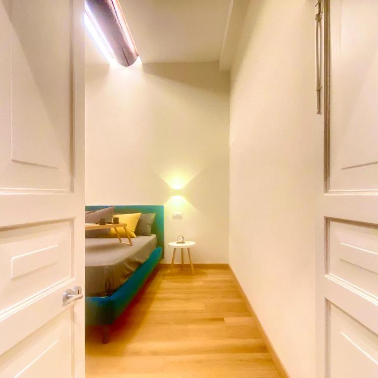 Stunning San Lorenzo 19 Apt - Rolli Palace - Free Private Parking Included! - One-Bedroom Apartment - 16
