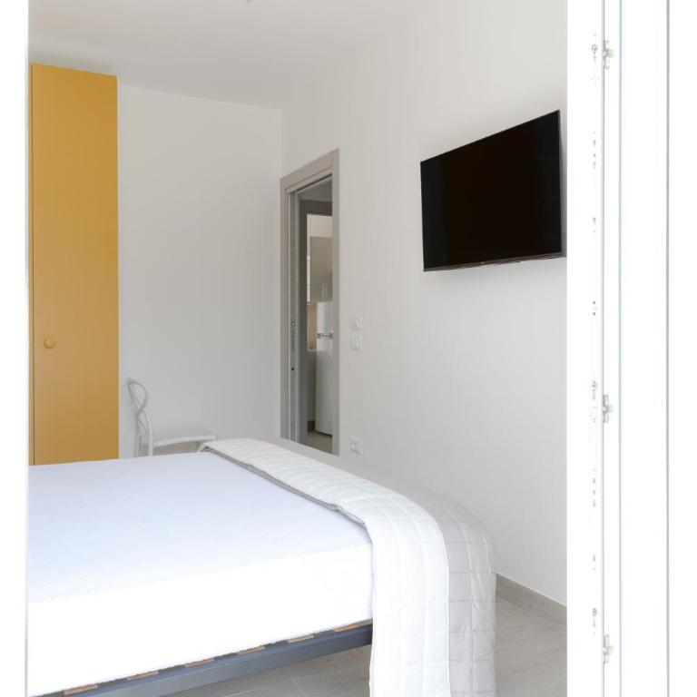 Appartamenti Mirella - Appartamento con 2 Camere da Letto e Balcone - 4