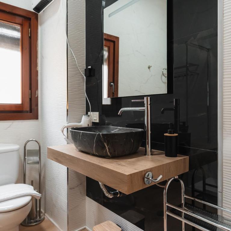 tuAnfitrion Zafiro Elvira Apartments City Centre - Two-Bedroom Apartment - 14