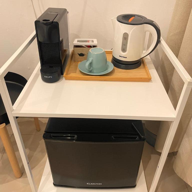 The Room 15 - Camera Singola con Bagno Privato - 3