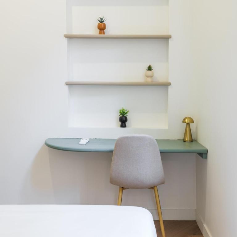 Charme et modernite au coeur du Vieux Nice - Appartement - 18