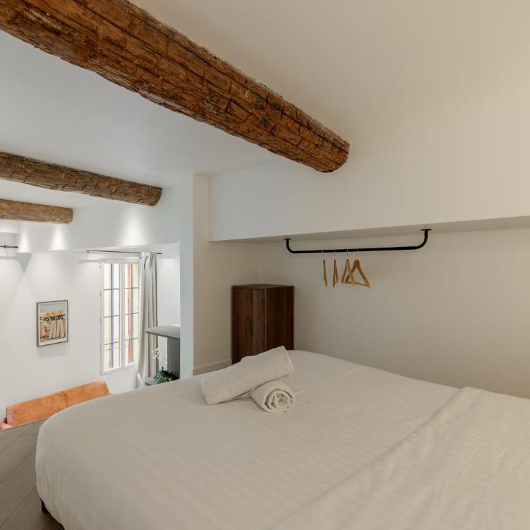 Charme et modernite au coeur du Vieux Nice - Appartement - 12