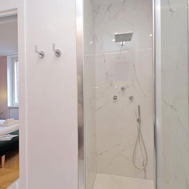 TreasureRome Campo de' Fiori Retreat - Appartamento con 3 Camere da Letto - 35