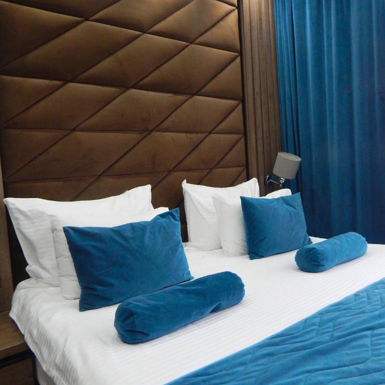 Spa Resort & Hotel Vrnjačke Terme - Deluks Soba s Bračnim Krevetom i Pomoćnim Ležajem - 6