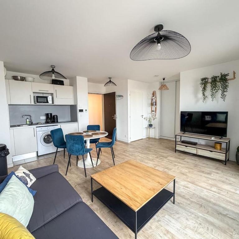 Appt 4 pers vue Intra-Muros avec Parking - One-Bedroom Apartment with City View - 6