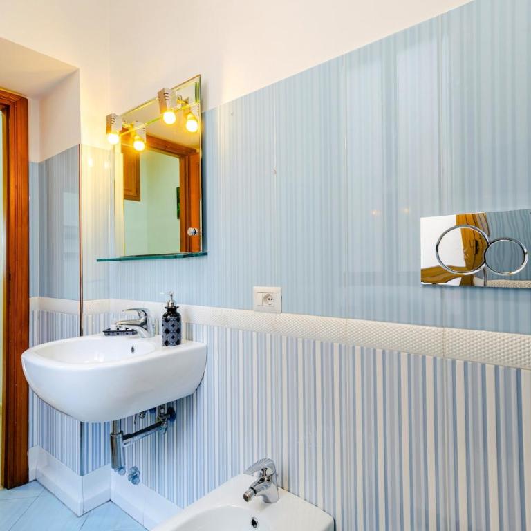 Colosseum Big home 4 bdr AC With terrace - Appartamento - 20