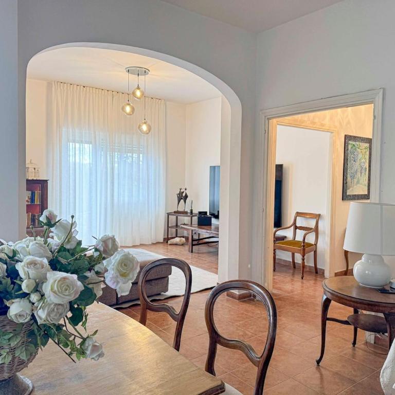 120 sqm Elegance in Rome with Private Parking - Appartamento con 2 Camere da Letto e Balcone - 3