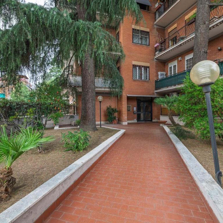 120 sqm Elegance in Rome with Private Parking - Appartamento con 2 Camere da Letto e Balcone - 28