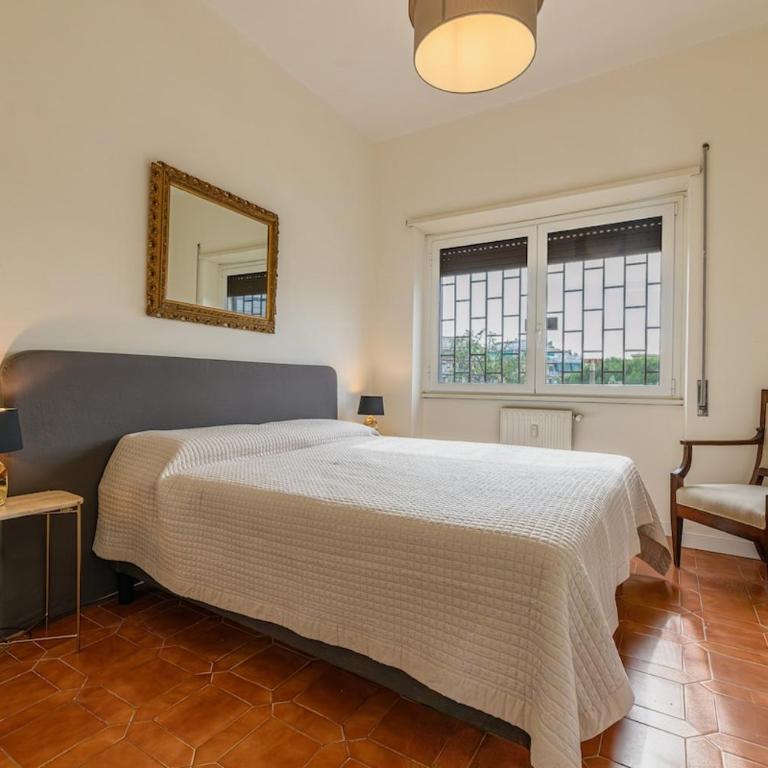 120 sqm Elegance in Rome with Private Parking - Appartamento con 2 Camere da Letto e Balcone - 33