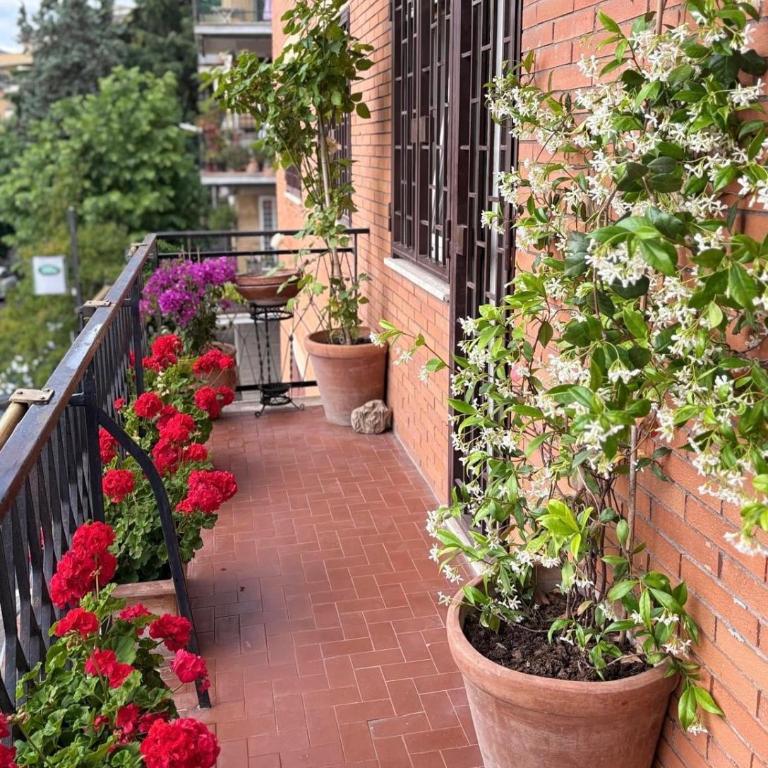 120 sqm Elegance in Rome with Private Parking - Appartamento con 2 Camere da Letto e Balcone - 36