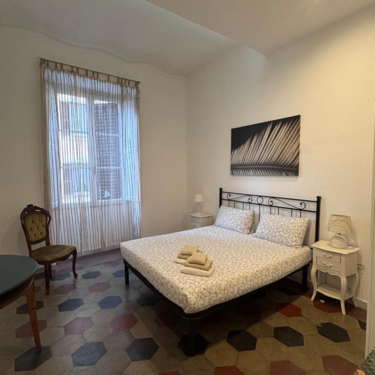Appartamento a Roma vicino Metro Vittorio Emanuele - Appartamento Standard con 2 Camere da Letto - 2