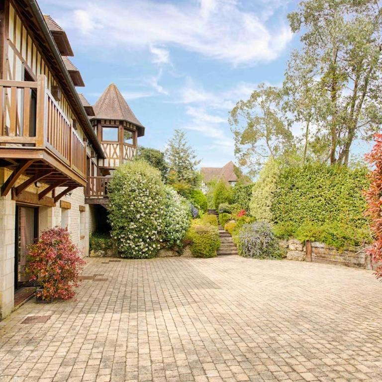 Superbe Villa à Deauville avec piscine chauffée - Villa - 7