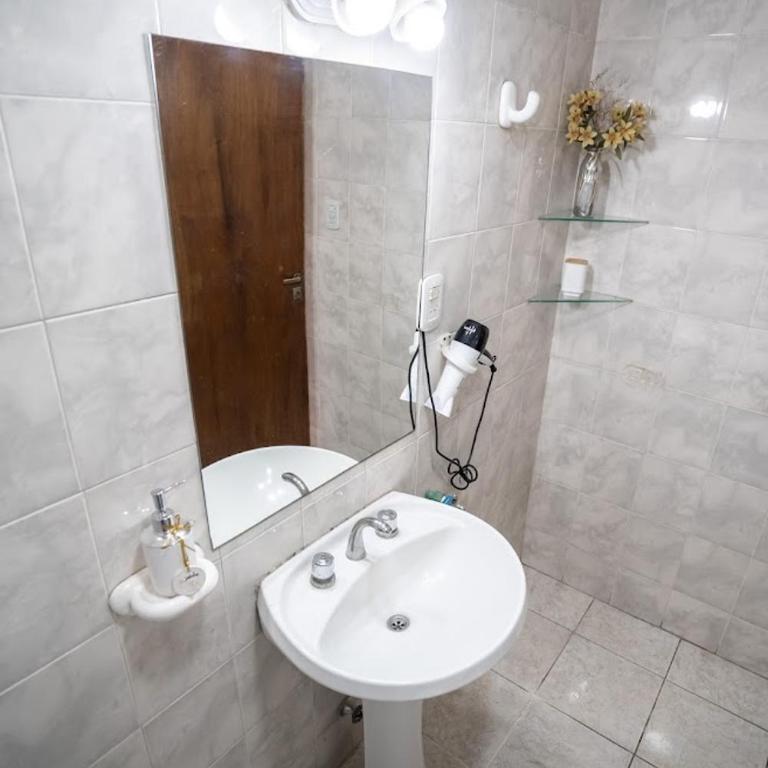 Departamentos Boulevard Plaza Francia - One-Bedroom Apartment with Balcony - 12