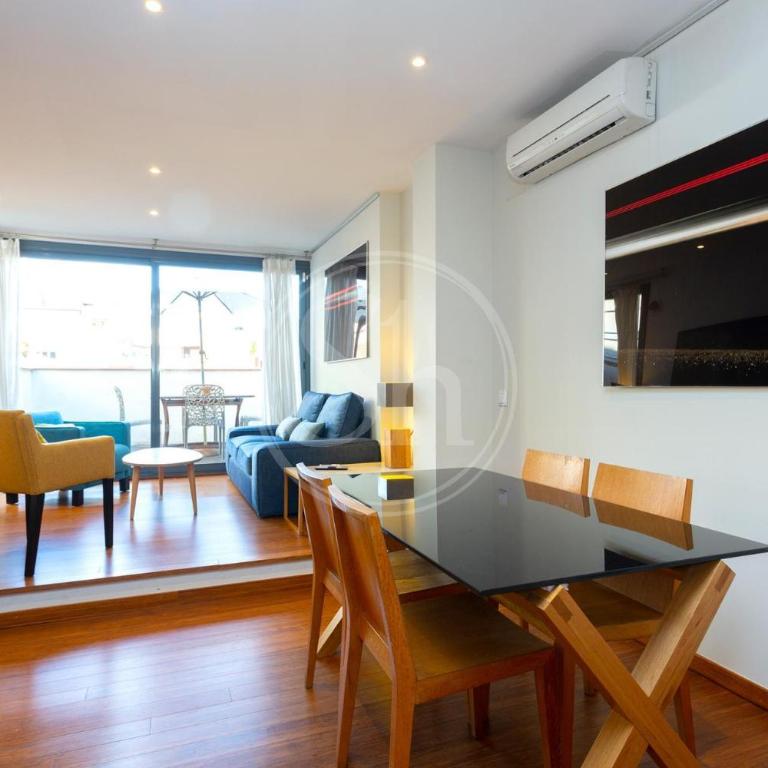 Palauet Tres Torres 2 - Two-Bedroom Apartment - 1