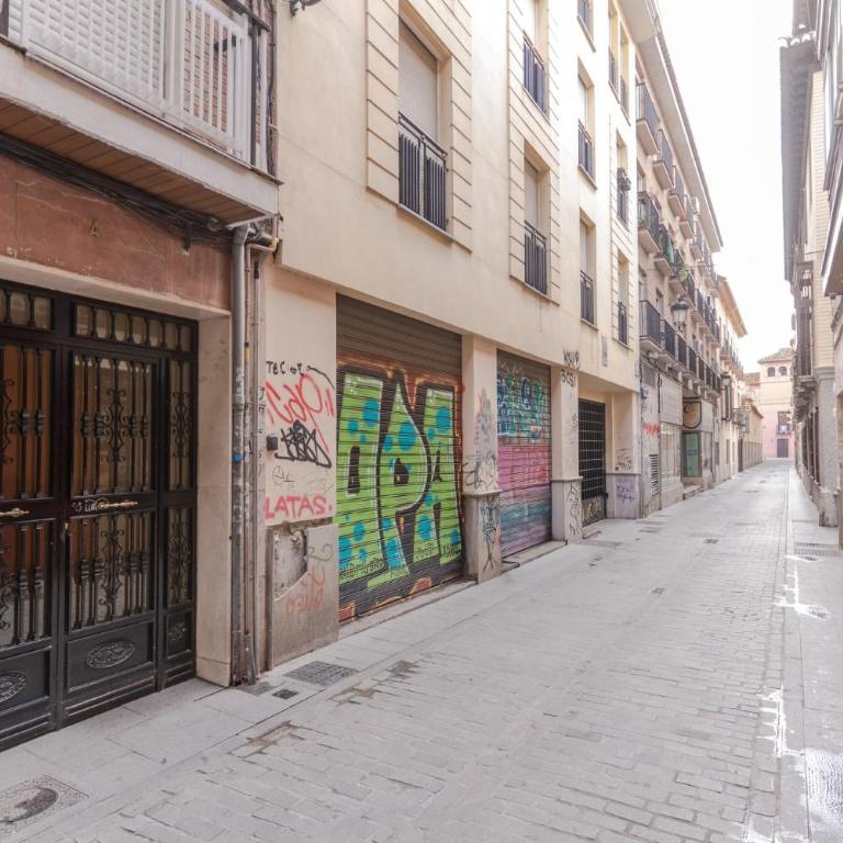 Apartamento Gran Vía Nazarí, By DaiMar - Two-Bedroom Apartment - 45