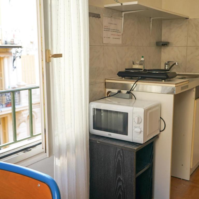 Alpazur - Double Room with Private Bathroom - 14