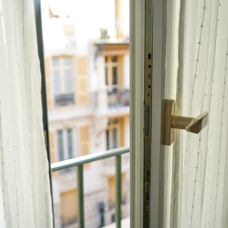 Alpazur - Double Room with Private Bathroom - 16