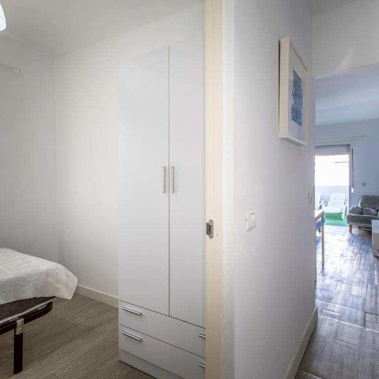 Sunny Apartment with Terrace in El Médano - Apartamento de 2 dormitorios - 14