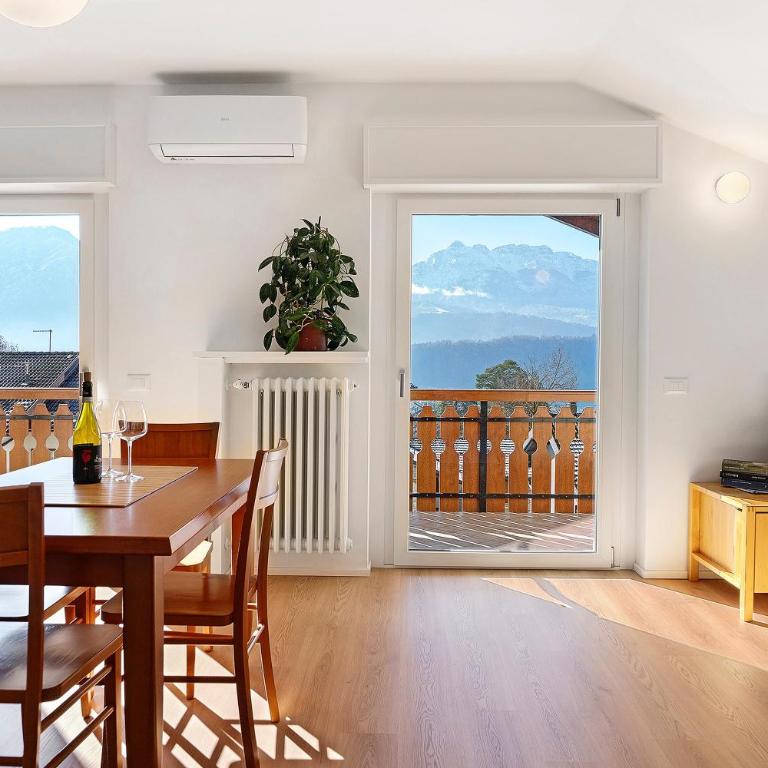 The View - Appartamento Premium con 3 Camere da Letto e Balcone - 1