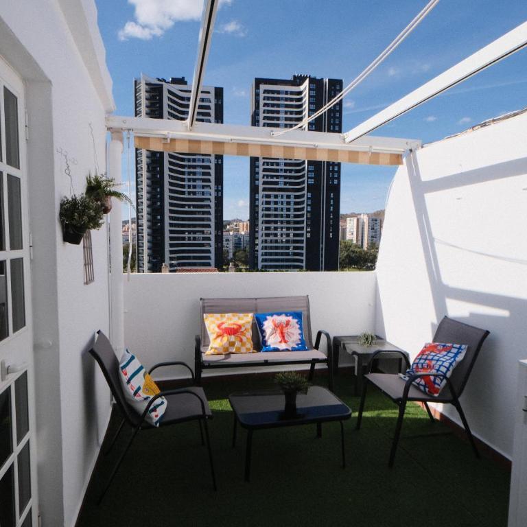 PENTHOUSE CITY CENTER PRIVATE TERRACE Wifi - Two-Bedroom Apartment - 4