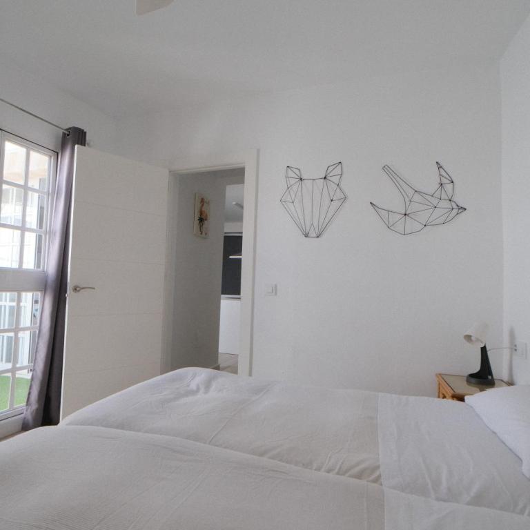 PENTHOUSE CITY CENTER PRIVATE TERRACE Wifi - Two-Bedroom Apartment - 25