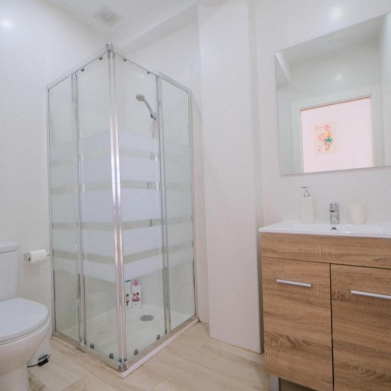 PENTHOUSE CITY CENTER PRIVATE TERRACE Wifi - Two-Bedroom Apartment - 36