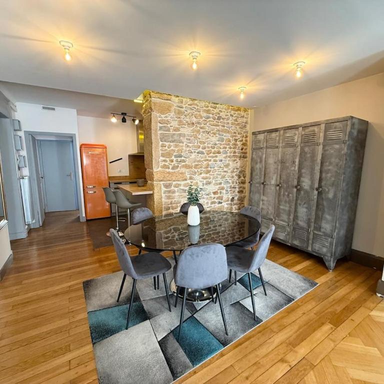 Conde 2 Chambres & Parking Perrache - Appartement 2 Chambres - 13