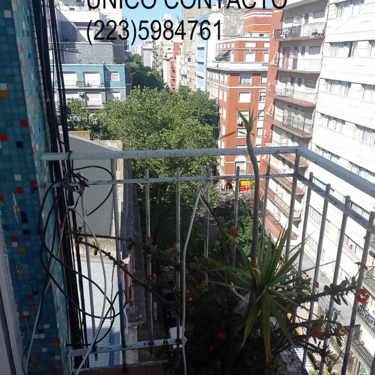 SANTA FE Y BELGRANO - 2 AMB Centro - Apartamento de 1 dormitorio - 10
