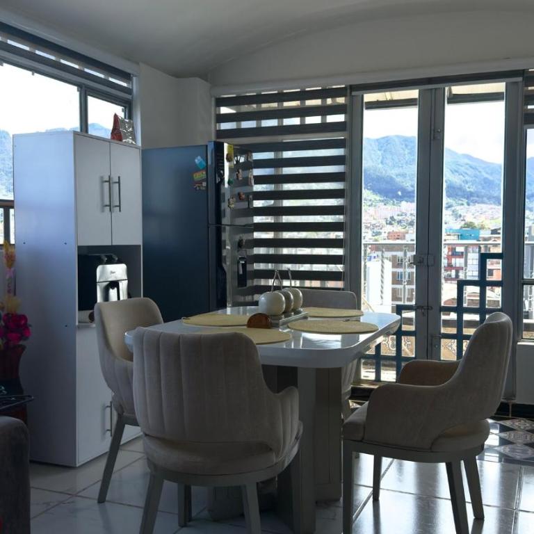 Apartamento moderno y tranquilo de 2 dormitorios en El Restrepo, con WiFi y parking - Apartamento de 1 dormitorio - 4