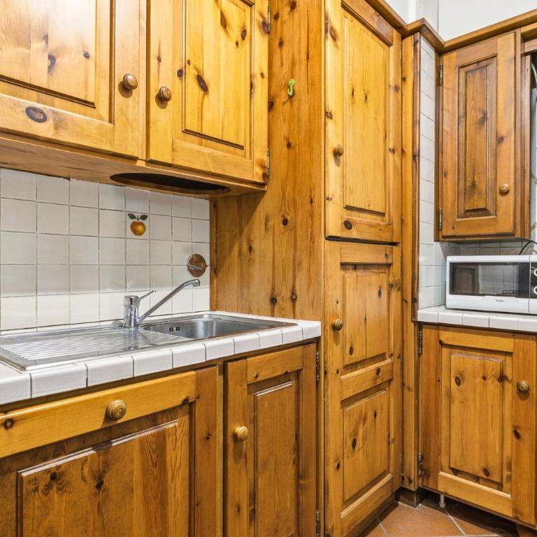 Hostdomus - Chalet Claviere - Appartement 3 Chambres - 24