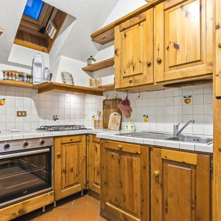Hostdomus - Chalet Claviere - Appartement 3 Chambres - 7
