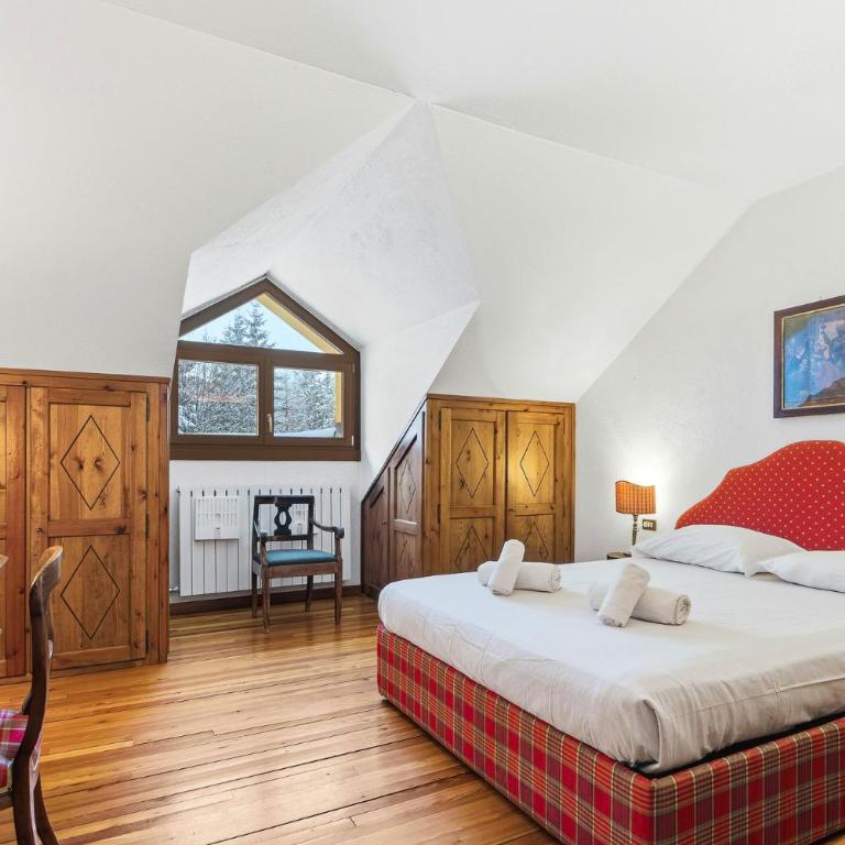 Hostdomus - Chalet Claviere - Appartement 3 Chambres - 25