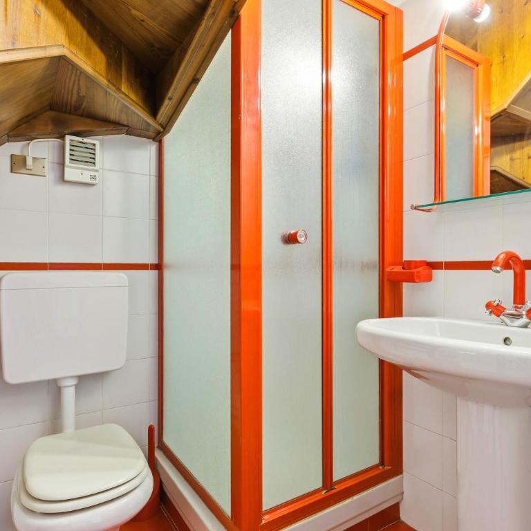Hostdomus - Chalet Claviere - Appartement 3 Chambres - 33