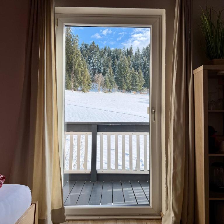 Boutique Hotel Alpenhof - Economy Vierbettzimmer - 3