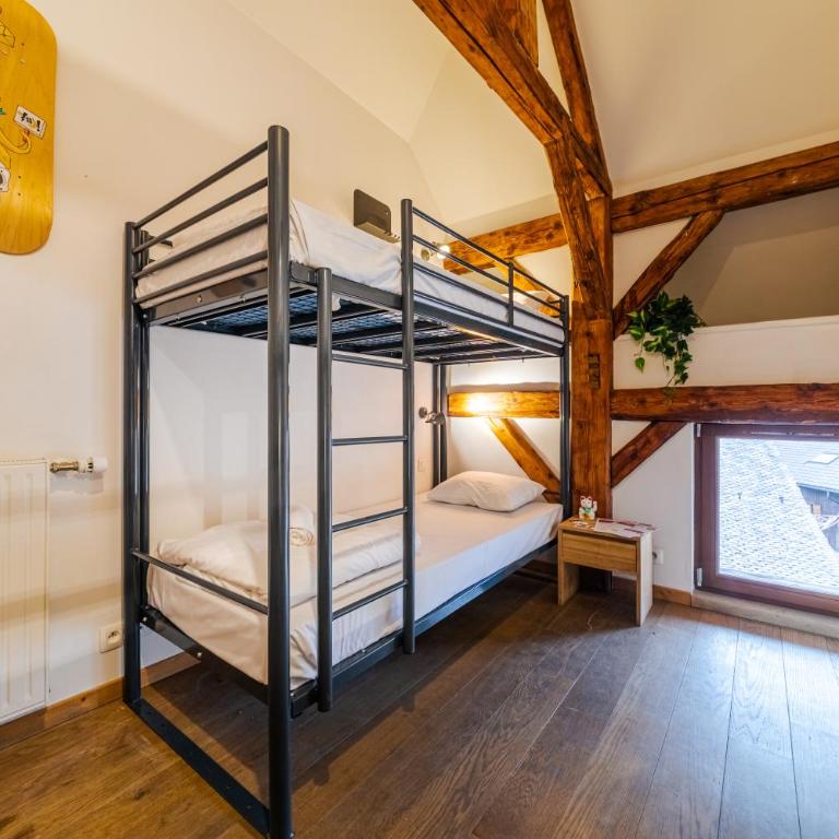 Hideout - Bett im gemischten Schlafsaal mit 4 Betten - 2