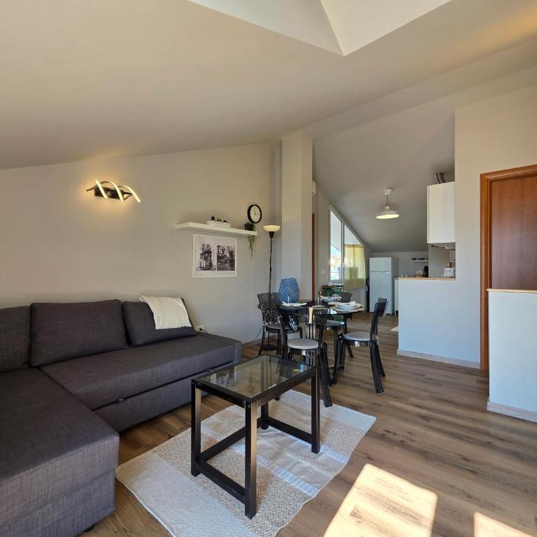 New Design Flat wITH AC, Wi-Fi & Terrace - Appartamento con 1 Camera da Letto e Terrazza - 6
