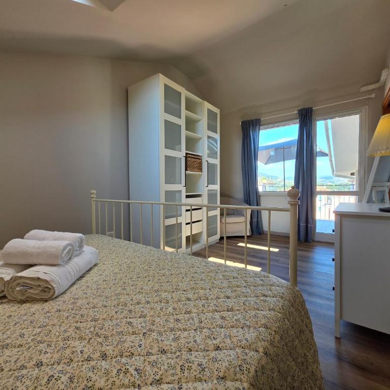 New Design Flat wITH AC, Wi-Fi & Terrace - Appartamento con 1 Camera da Letto e Terrazza - 12