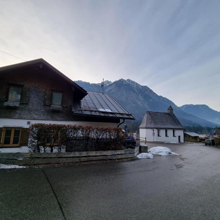 Ferienwohnung Köpfleblick - Apartment mit 3 Schlafzimmern und Dusche - 10