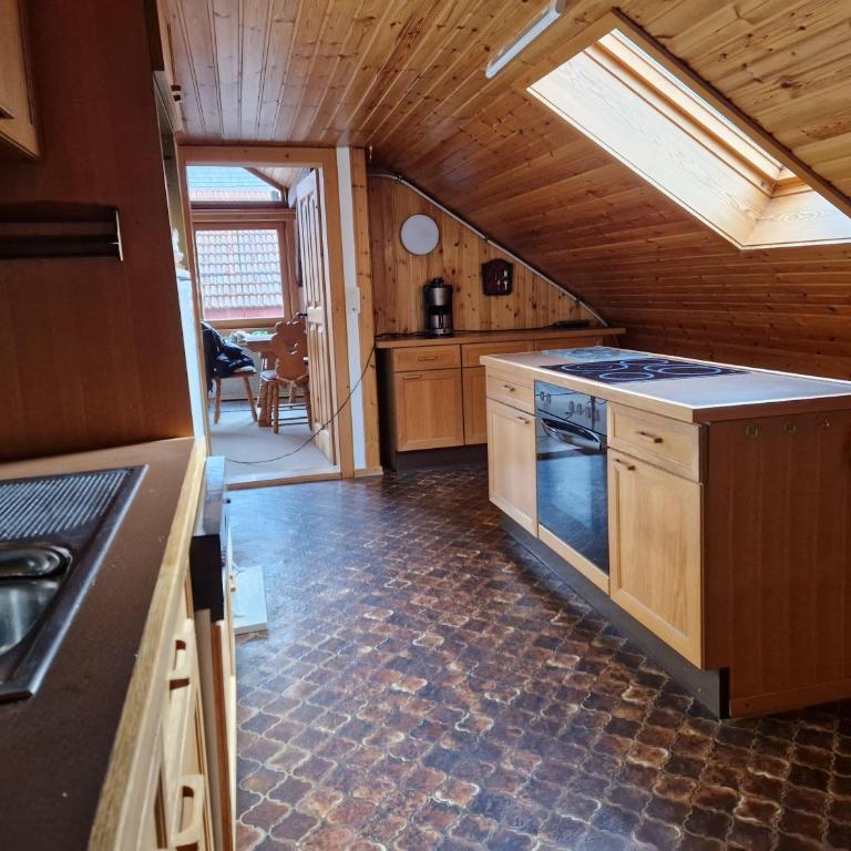 Ferienwohnung Köpfleblick - Apartment mit 3 Schlafzimmern und Dusche - 14