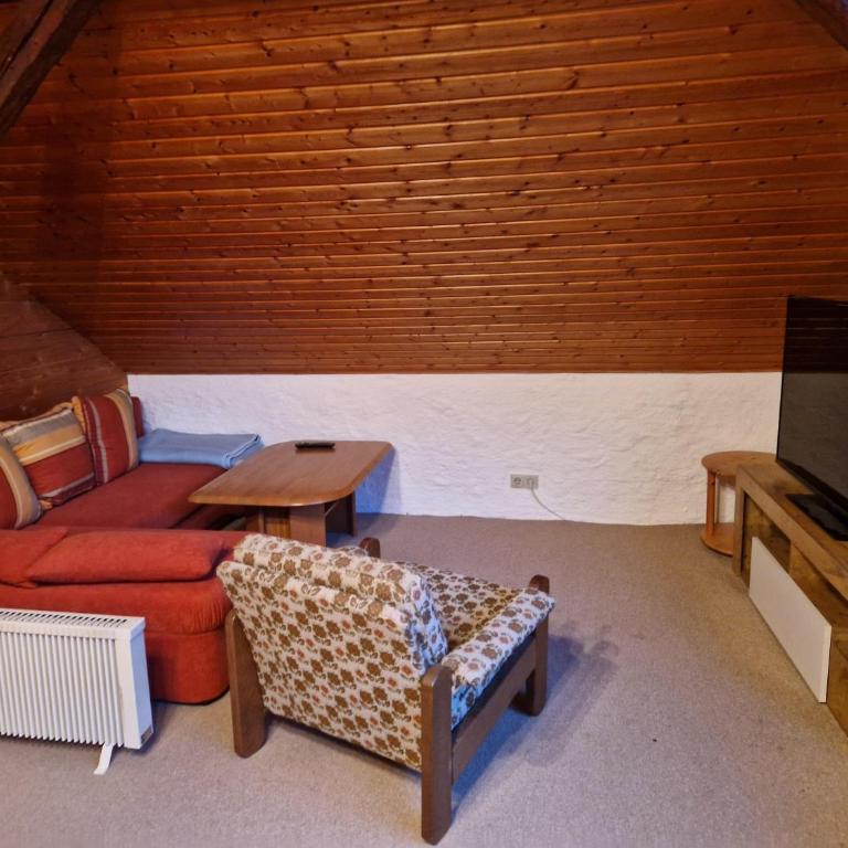 Ferienwohnung Köpfleblick - Apartment mit 3 Schlafzimmern und Dusche - 21