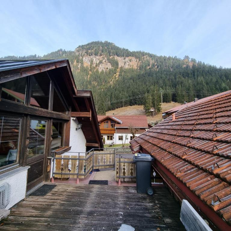 Ferienwohnung Köpfleblick - Apartment mit 3 Schlafzimmern und Dusche - 26