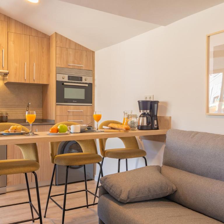 Feelathome Atarazanas Apartments - Apartamento con terraza - 4