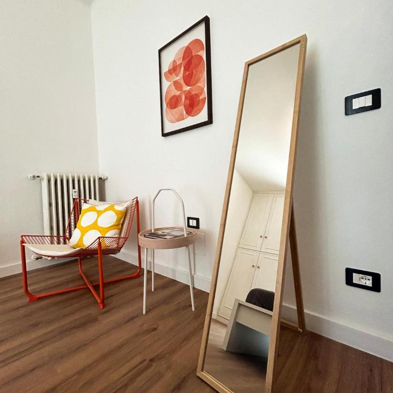 Design Apartment near Trastevere & City Center - Appartamento con 2 Camere da Letto e Balcone - 3