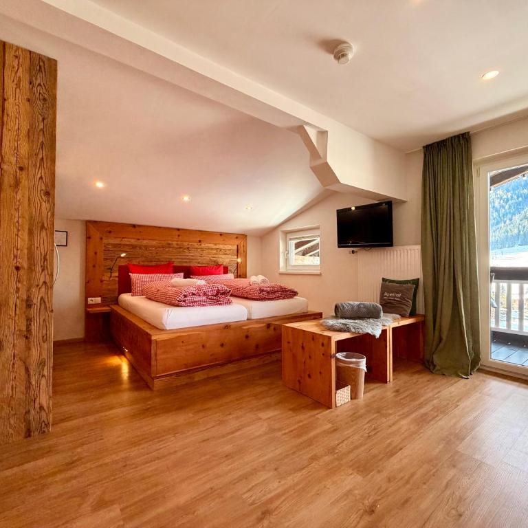 Boutique Hotel Alpenhof - Superior Familienzimmer - 2